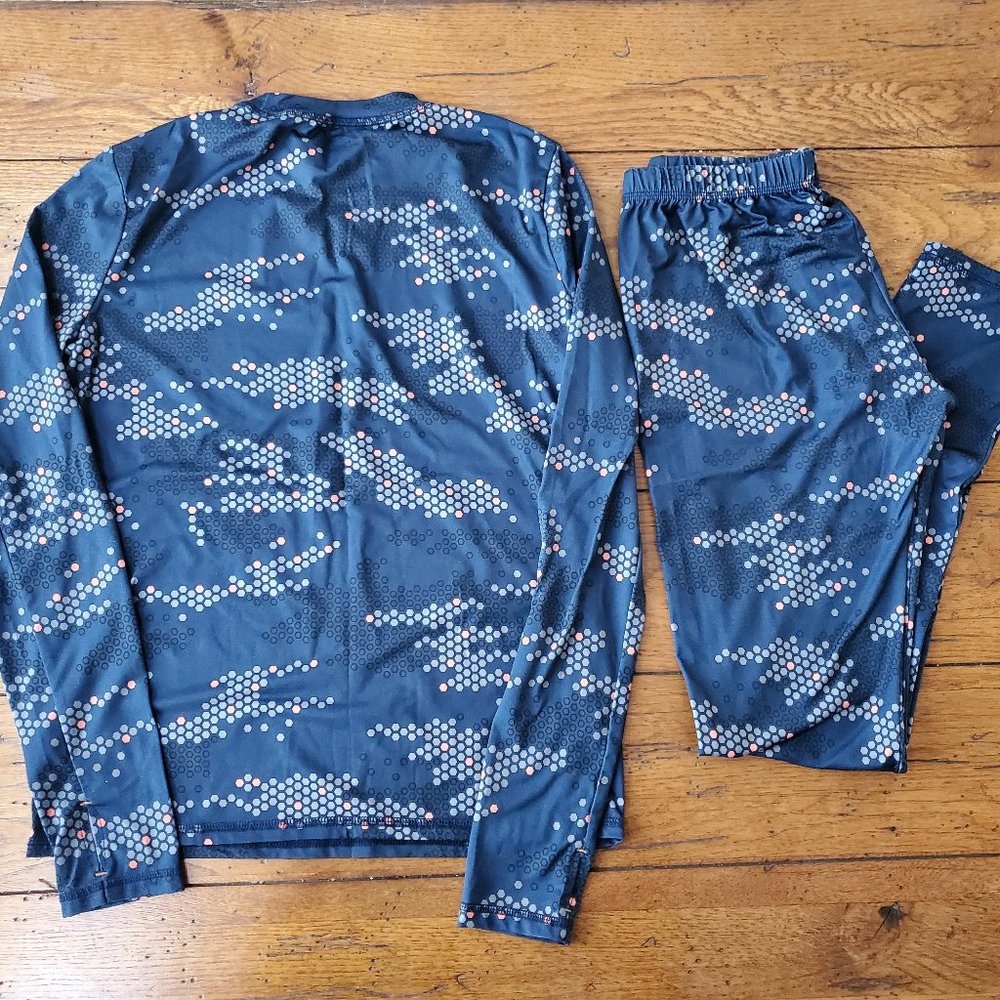 Boys Base Layer Long Underwear Size XL